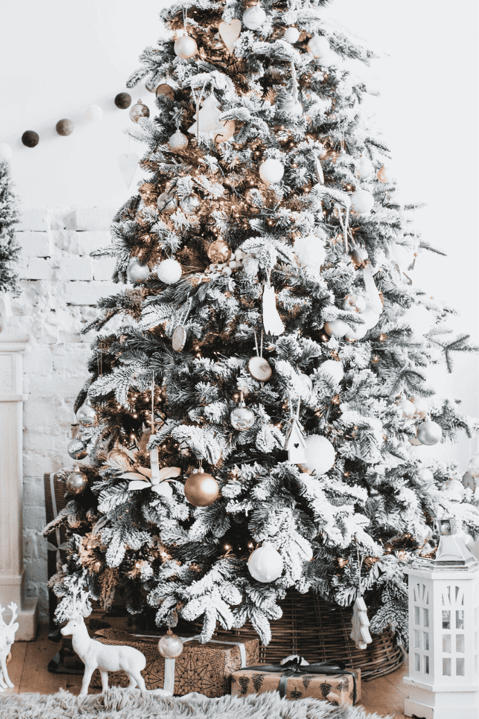 Country French White Christmas Decorations - Hello Lovely