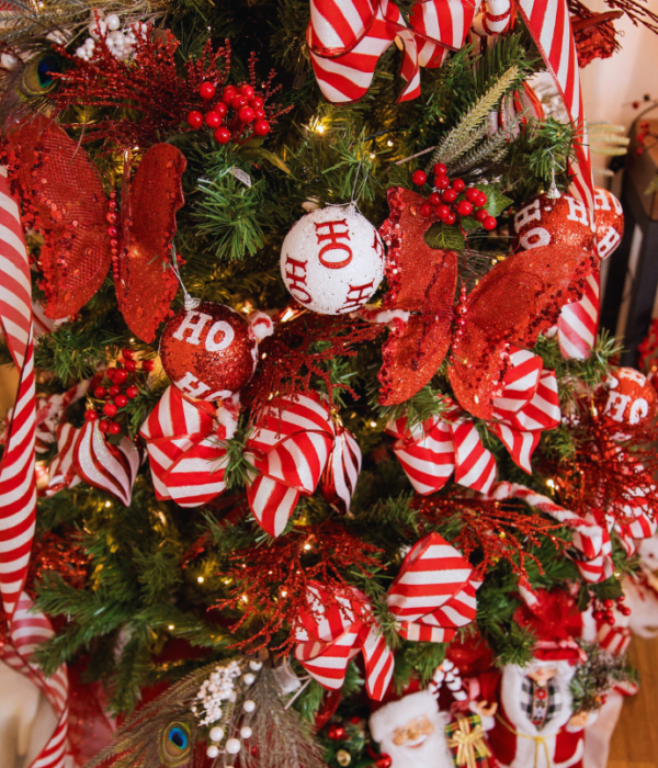 candy cane eclectic christmas tree ideas