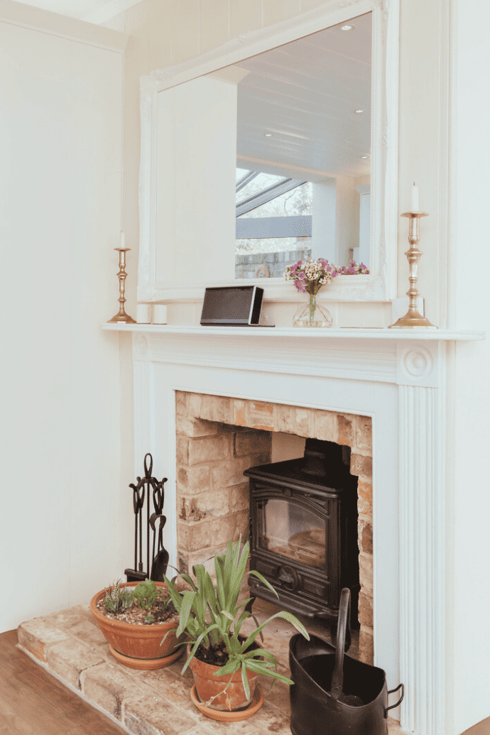 Round Fireplace Mirror: Best Thing To Have Above the Mantle